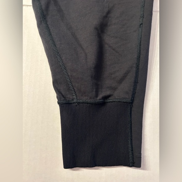 Nike BV4032 Men’s Large Black Dri-Fit Knit Jogger Yoga Pant Standard Fit - Picture 4 of 6